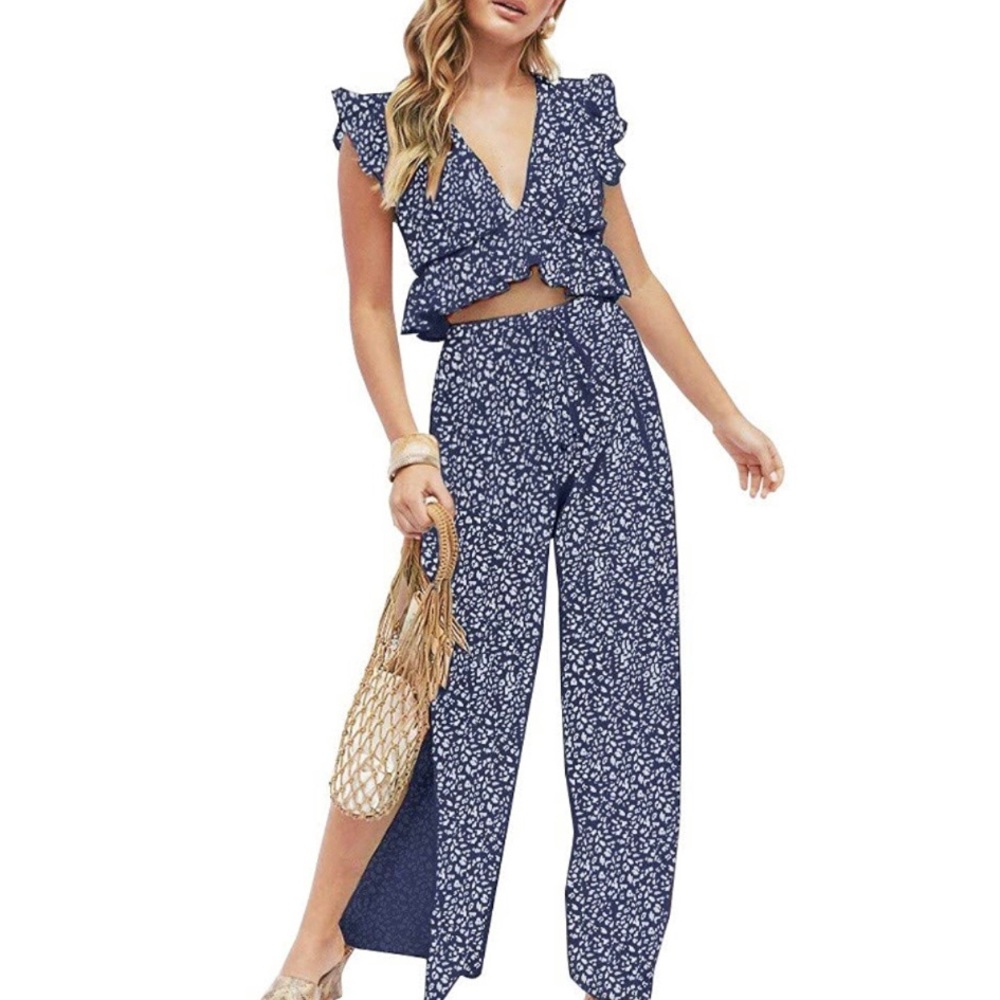 NWT 2-Piece Crop Top+Pants Set